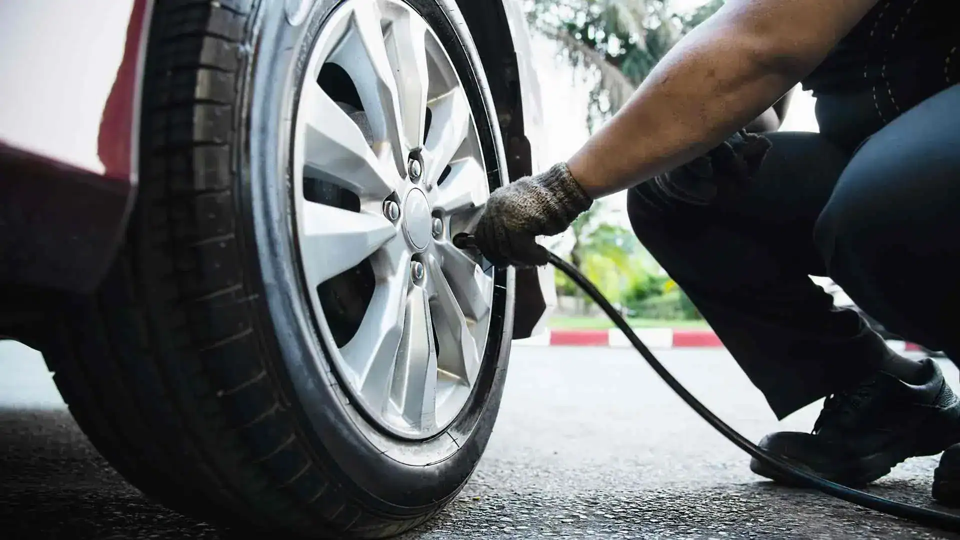 Winter flat Tire service by SMC Towing Group