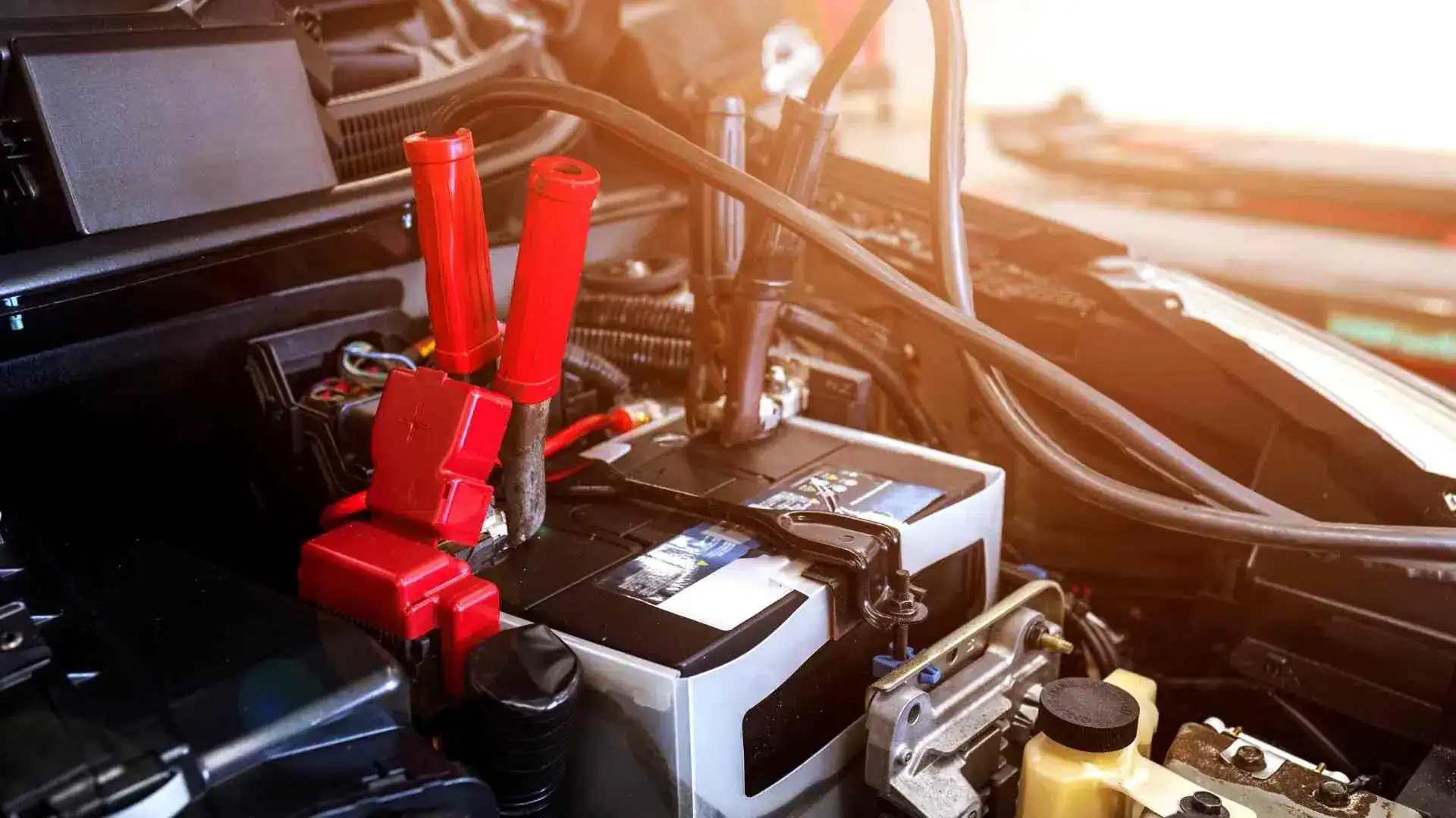Emergency mobile battery replacement available 24/7 By SMC Towing Group