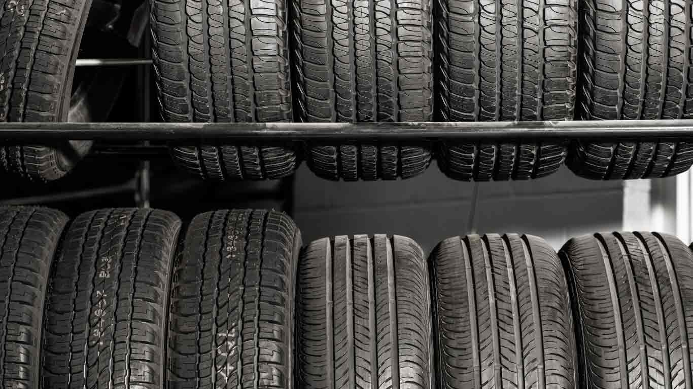 How Our Spare Tire Installation Process Works in Ottawa